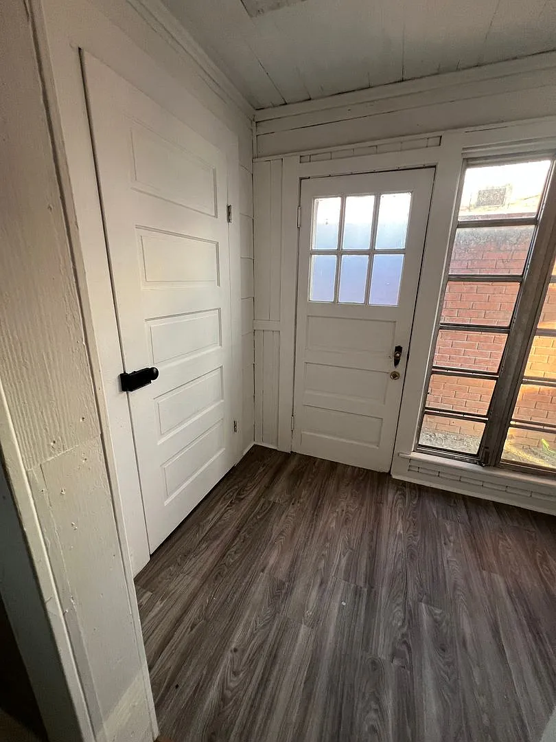 2 Bed 1.5 Bath House- Under Renovations — Photo 3