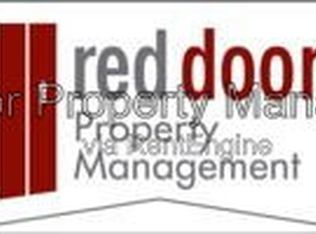 9738 Treyburn Lakes Dr, Indianapolis, IN 46239