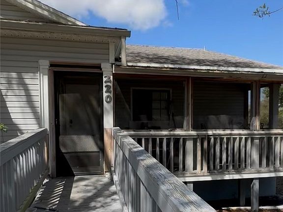 4th image of 230 N Brida St