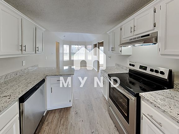 4th image of 4809 Harvest Park Dr