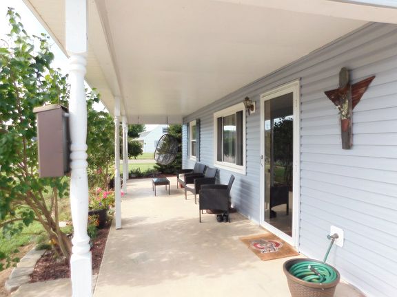 5th image of 421 Hillside Ave