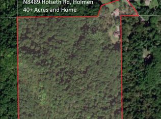 N8489 Holseth Rd, Holmen, WI 54636
