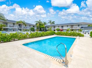 328 W Pine St APT 24, Lantana, FL 33462