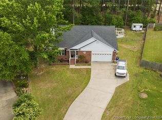 108 Cardinal Place Ct, Raeford, NC 28376