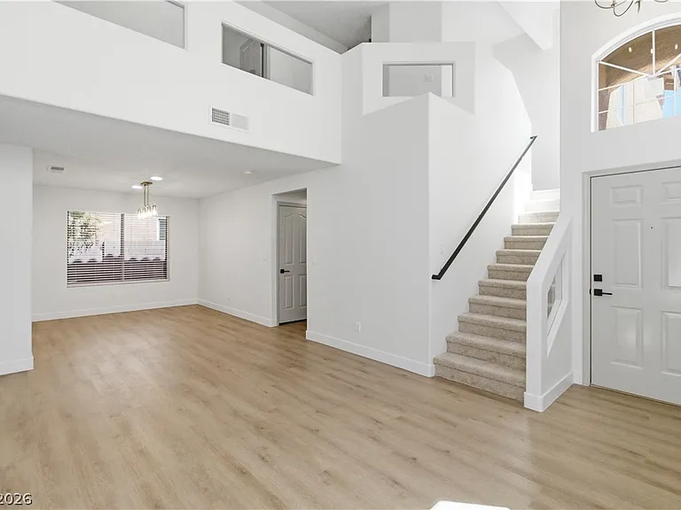 2137 Crestline Falls Pl — Photo 13