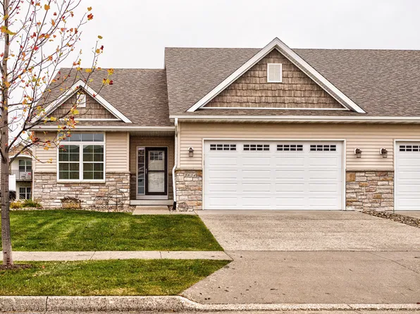 2824 Roxboro Dr, Ames, IA 50010
