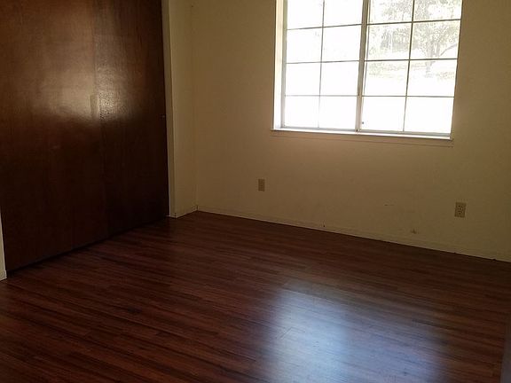 3rd image of 4684 Wilderness Way