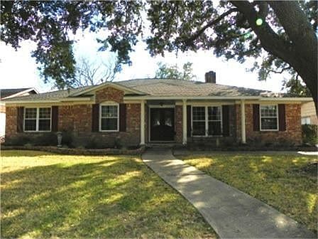 2nd image of 3307 Plum Brook Ln