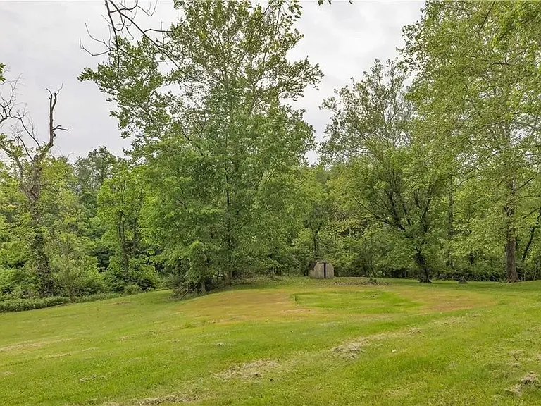 9830 Don Dr — Photo 14