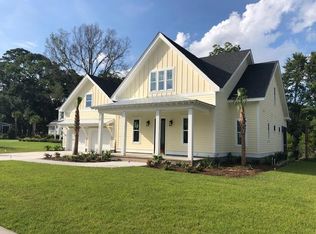 606 Bootlegger Ln, Charleston, SC 29412