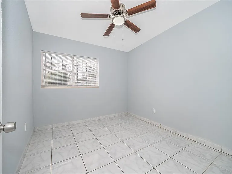1213 Lawne Blvd — Photo 14