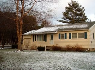 38 Baylis St, Oswego, NY 13126