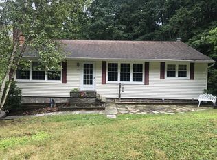 105 Sally Dr, Clarks Summit, PA 18411