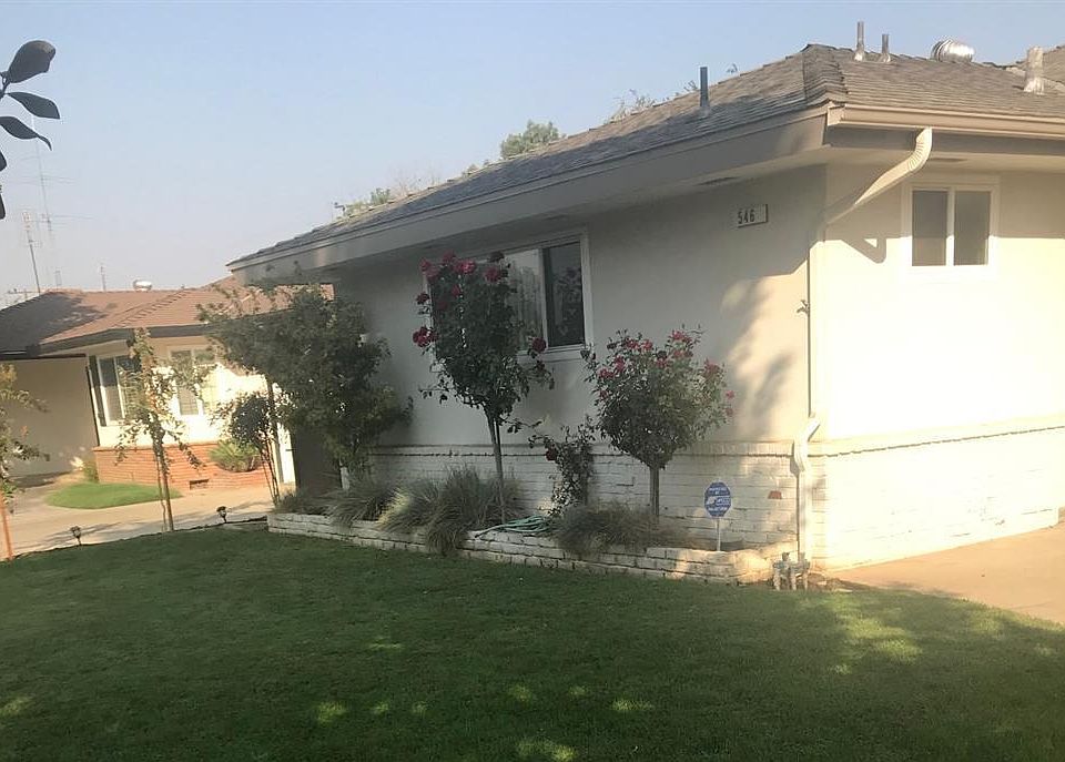 1st image of 546 W Santa Ana Ave