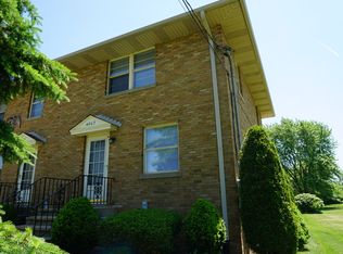 4567 McClure Ave, Gurnee, IL