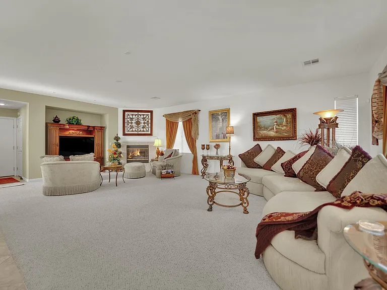 875 Chaste Ct — Photo 22