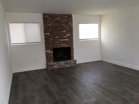 2nd image of 1845 W Gardena Blvd #A