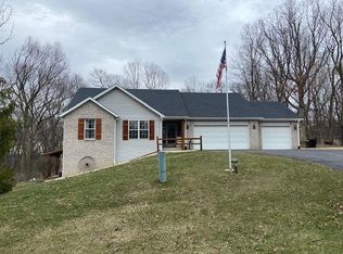 6951 N Deer Trl, Byron, IL 61010