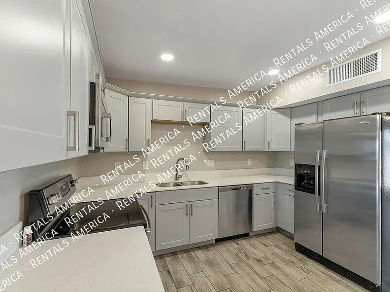4000 W Orangewood Dr — Photo 11