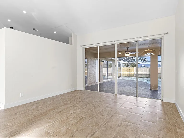 2141 SW Bayshore Blvd — Photo 9