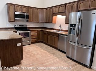 4814 Rock Springs St, Cheyenne, WY 82001