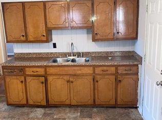 707 Sylvia St, Hopkinsville, KY 42240