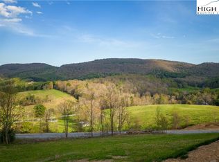 208 Brown Rd, Sparta, NC 28675