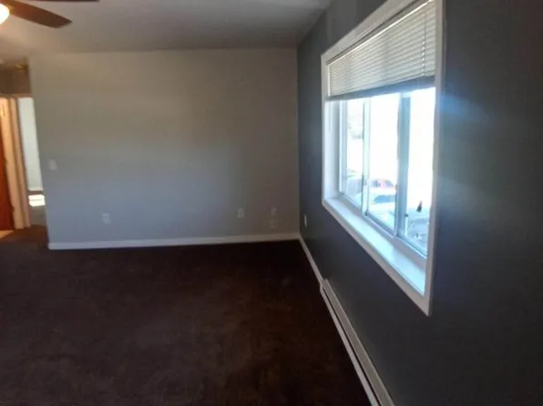 3050 Elroy Dr APT 1, Mount Pleasant, MI 48858