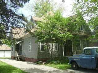 1010 W Church St APT 1, Champaign, IL 61821