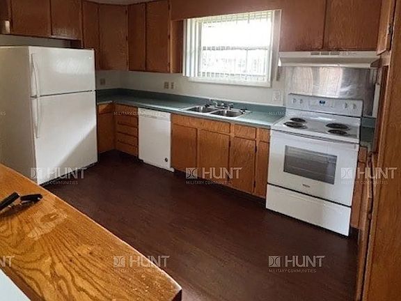 5th image of 137 Camellia Dr