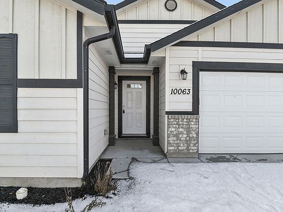 2nd image of 10063 W Lillywood Dr