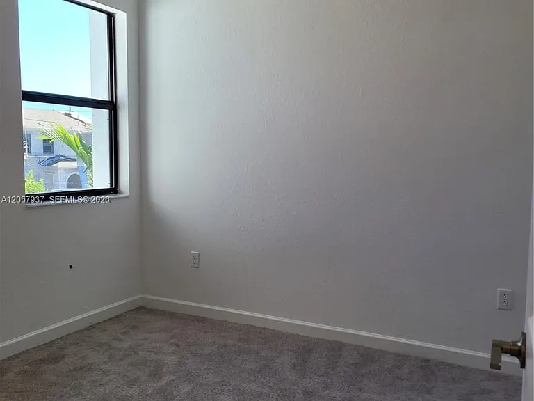 28726 SW 132nd Ct — Photo 25