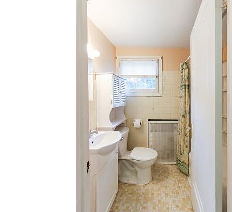5th image of 781 Thorndale Ave