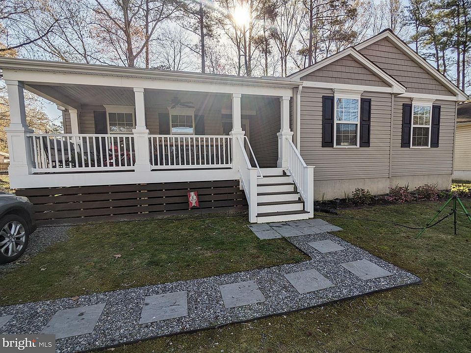 1st image of 38 Westmoreland Dr