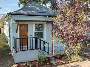 5825 SE 85th Ave, Portland, OR 97266