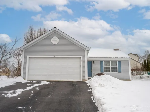 418 Lake Front Dr, Lebanon, OH 45036