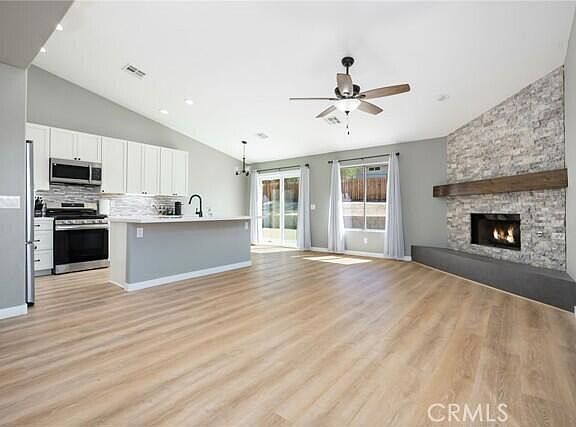 4th image of 12920 Maui Way