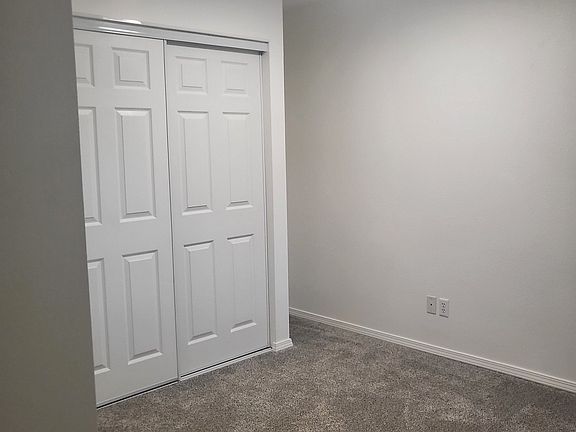 3rd image of 125B Grandview Way #B