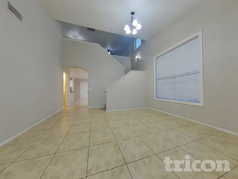 12917 W Windsor Ave — Photo 2