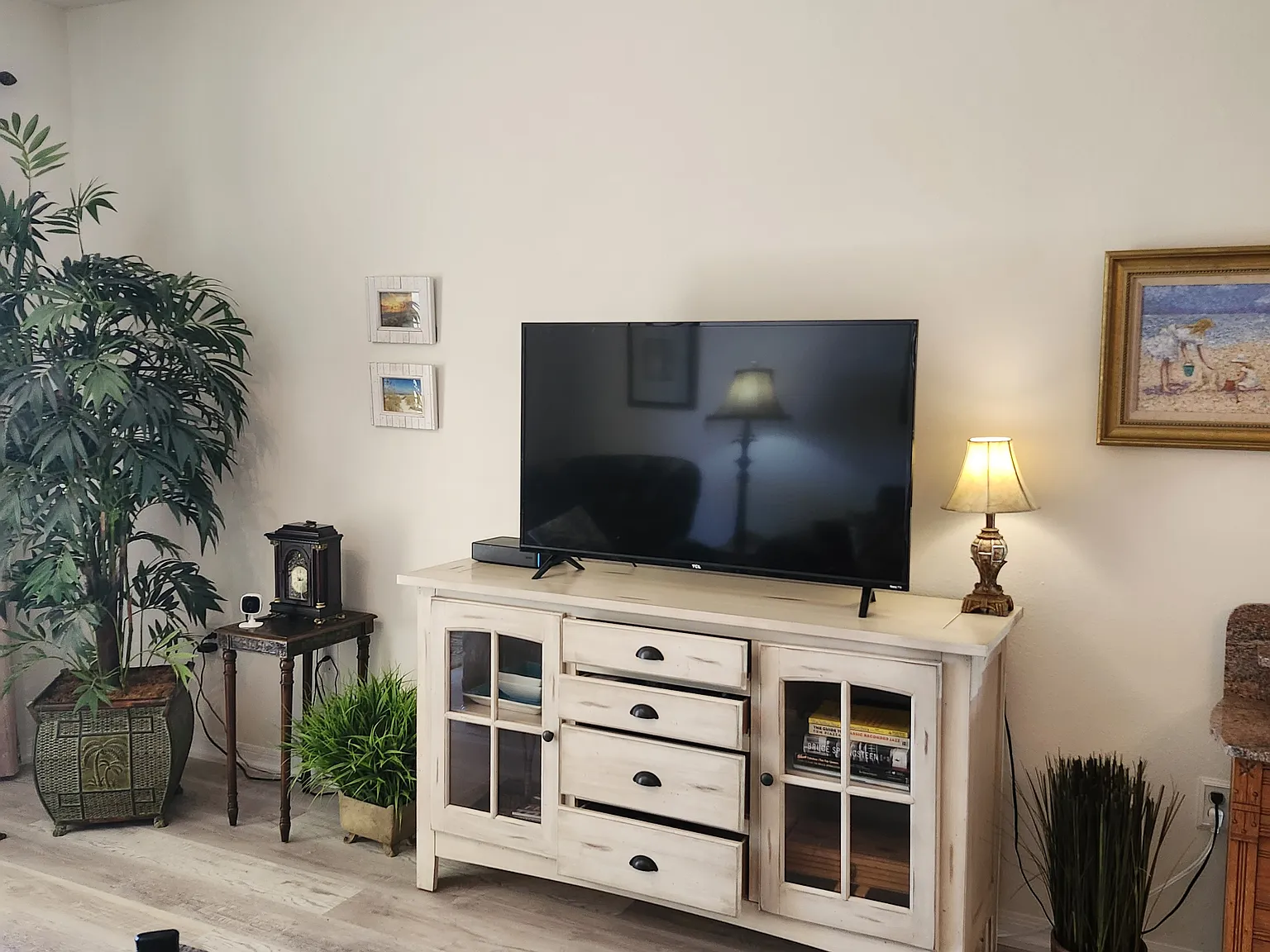 1 bed, 1.5 bath, 1537 sqft, $1,950 — Photo 3
