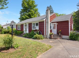 1763 Long Hill Rd, Guilford, CT 06437