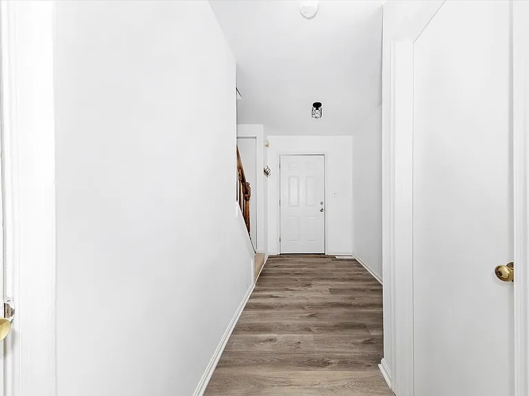 13303 Country Ridge Dr — Photo 2