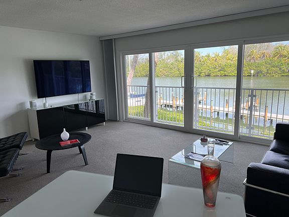 5th image of 6700 Gulf Of Mexico Dr APT 121