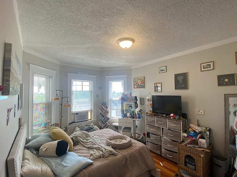 40 Temple St #3 — Photo 16