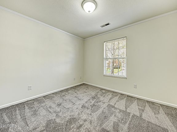 4th image of 6950 La Christa Way