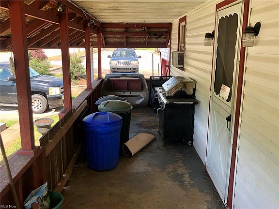 2nd image of 3532 Northwestern Dr