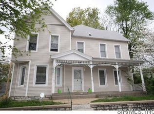 512 Vine St, Alton, IL 62002