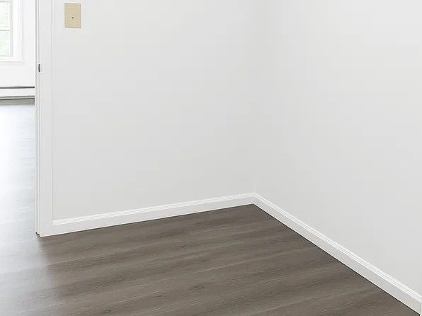 1535 72nd Street image 4 of 7