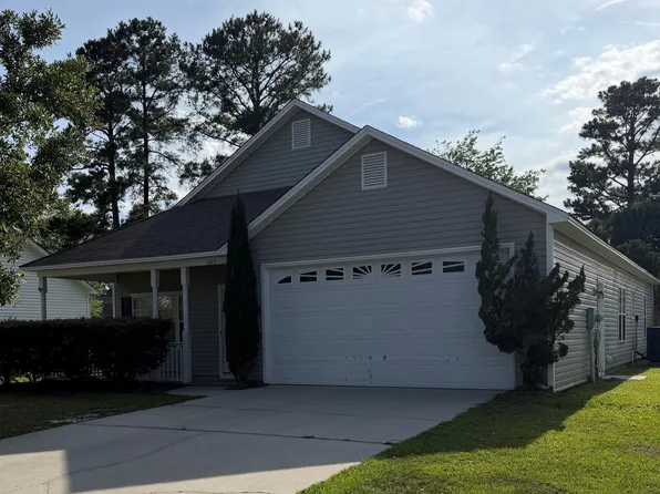 1007 Plum Leaf Court SE, Leland, NC 28451