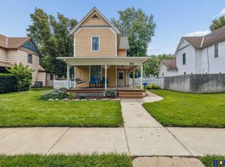 1832 S 15th St, Lincoln, NE 68502